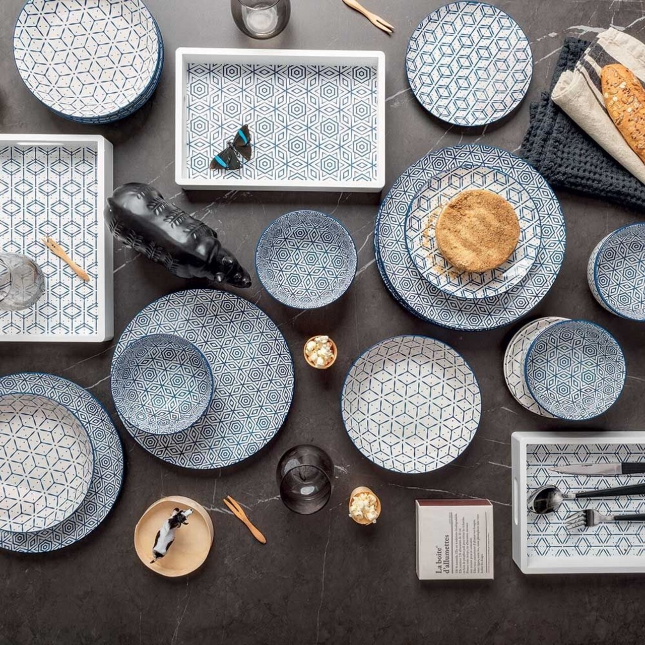 Serviciu de masa 18 piese, Metropolis Down Town, Tognana, portelan, alb/albastru - imagine 5